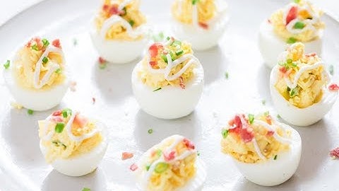 Deviled Eggs With Bacon and Chives