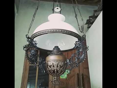 Lampu gantung klasik antik jawa betawi lampu dekorasi. 