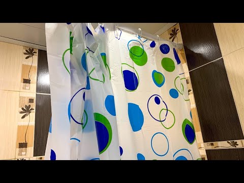 Заменила шторку в ванной, но старую не выкинула, а пустила в дело. Покажу, что я придумала