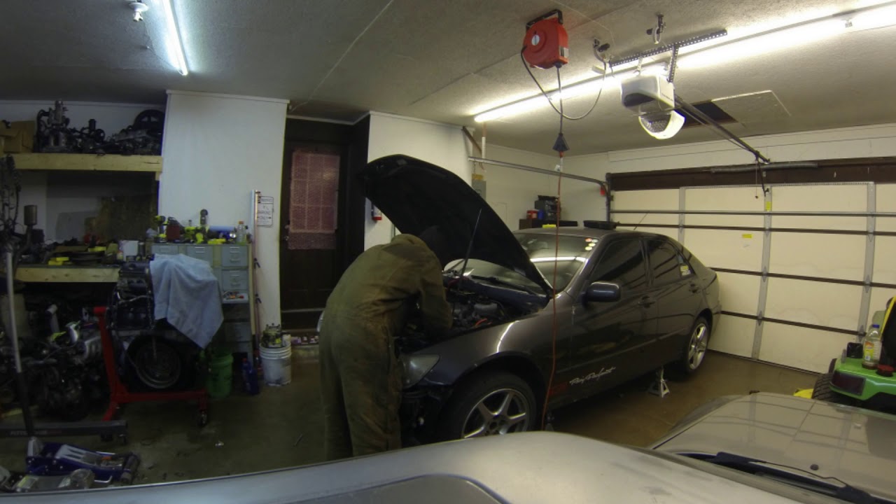 lexus is300 engine removal time lapse - YouTube