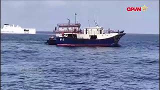 The Hai Phong Border Guard handed over 10 fishermen in distress to the Chinese side.