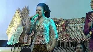 Download Lagu SABAR - NIKEN SALINDRI - CAMPURSARI KUSUMA WARDANI MP3 Download Lagu SABAR - NIKEN SALINDRI - CAMPURSARI KUSUMA WARDANI MP3