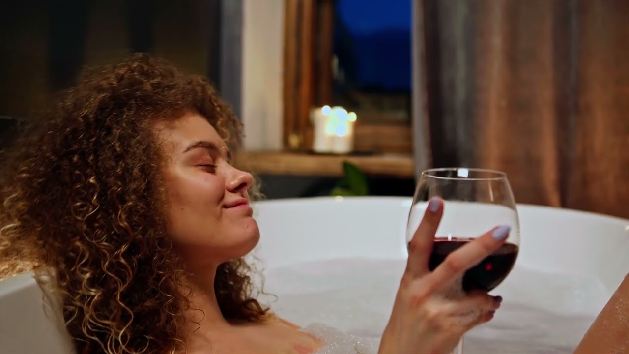 MENE MALA MOLI -  Beky Bo feat ENIGMA (offical video)