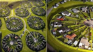 Зачем датчане построили странный поселок в виде кругов с домами внутри?