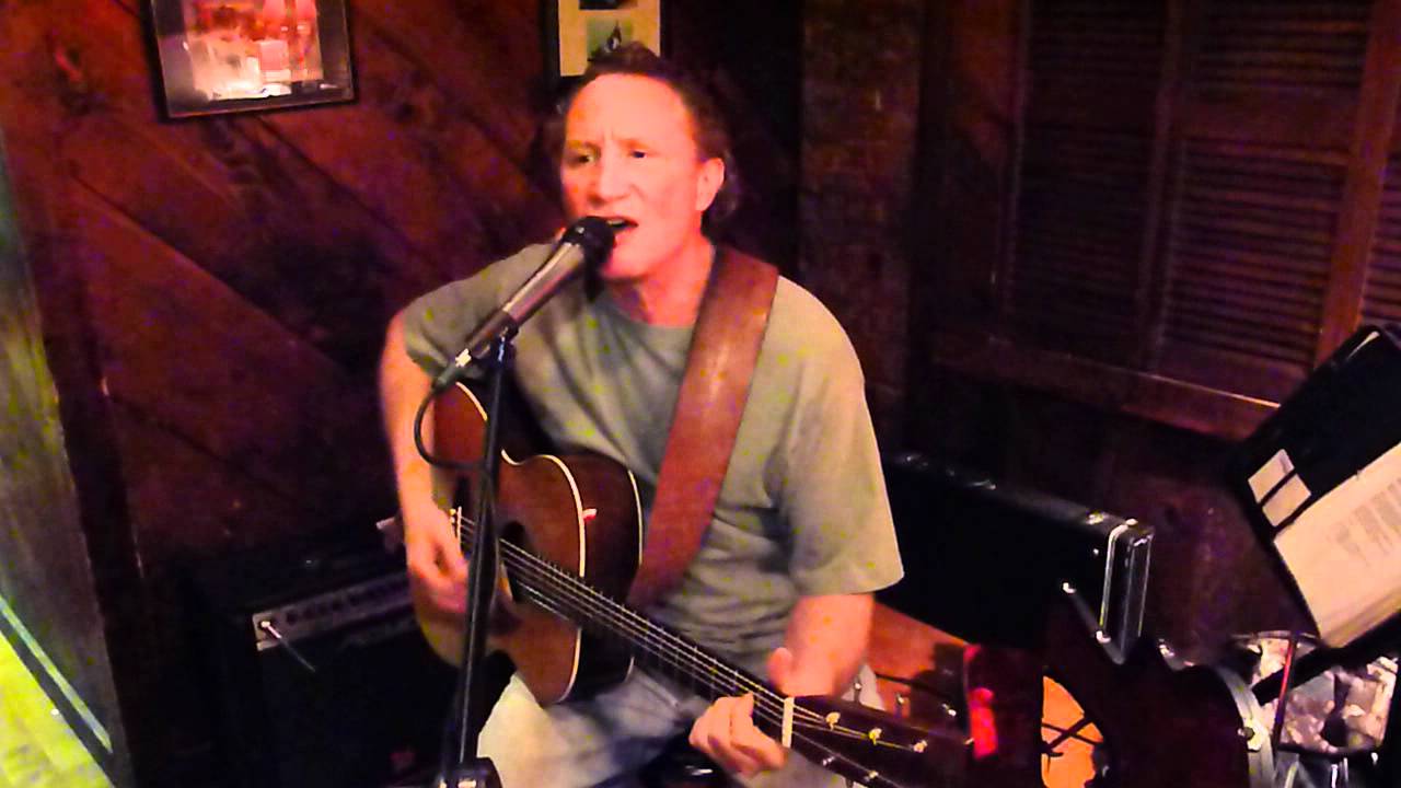 Doug Rees "He's My Hero" at Tractors