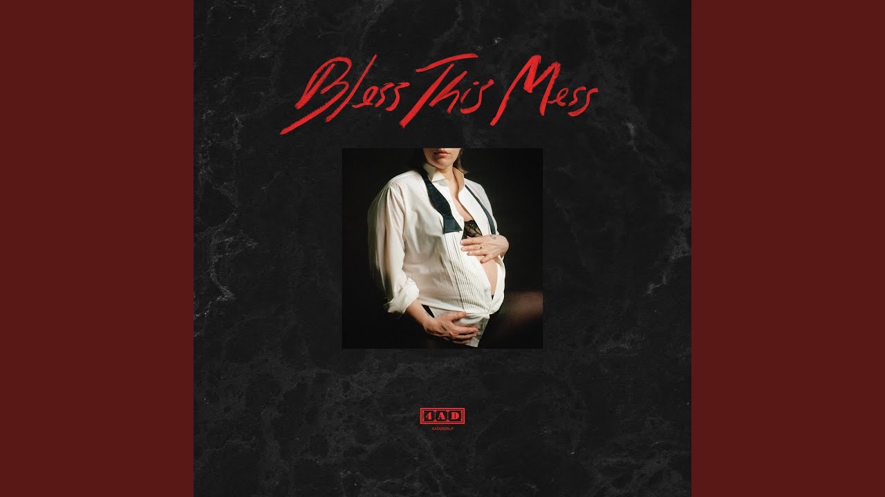 Смотреть «Outro (The Let Down)» на YouTube Смотреть «Outro (The Let Down)» на YouTube