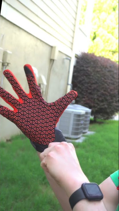 Trying out these Gorilla Grip TRAX Extreme Grip work gloves 