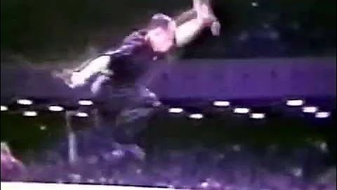 Rare footage of Hung Ga Grandmaster YC Wong Double...