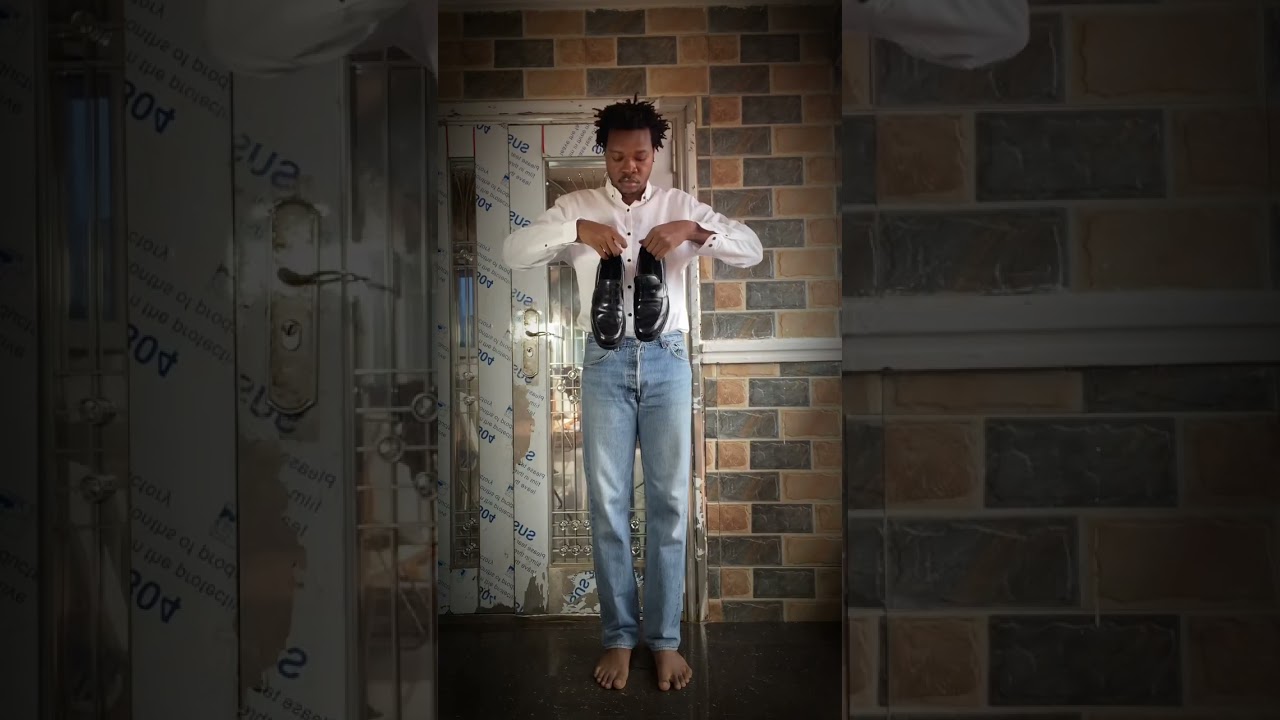 How to Style Light Blue Denim Jacket 