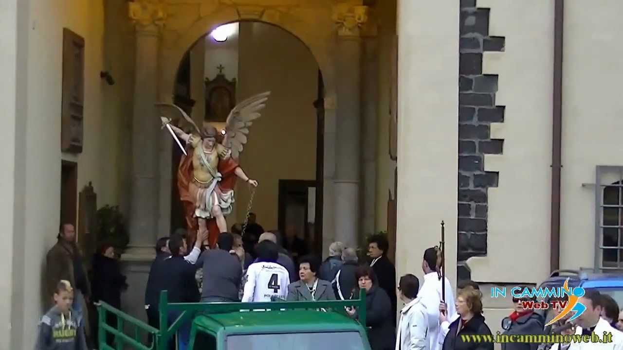 Patti: traslazione della Madonna Annunziata e S. Michele - processione di venerdì 5 aprile 2013