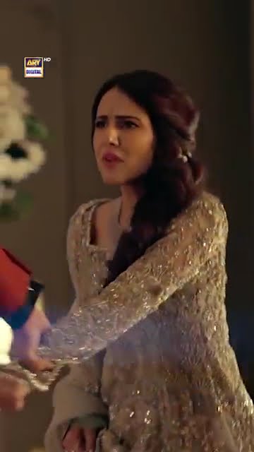 Ishq jaza hai to phir kiyun saza hai? 🔥🎵 #ayeishqejunoon #ost #ushnashah #arymusik
