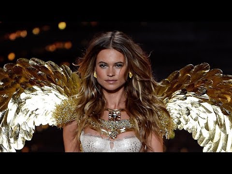 Top 5 Behati Prinsloo's Walks in Victoria's Secret Runway History (2007-2018)