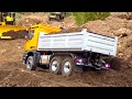 RC TRUCKs&RC SCALER IN MOTION// RC MB AROCS TIPPER TRUCK// MODELL LEBEN ERFURT// TruckParcoursErfurt