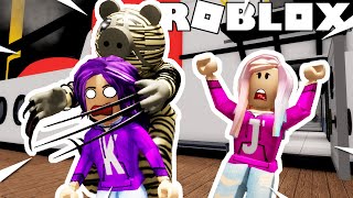 Mummy Piggy Captures EVERYONE in the SHIP! | Roblox Piggy screenshot 5