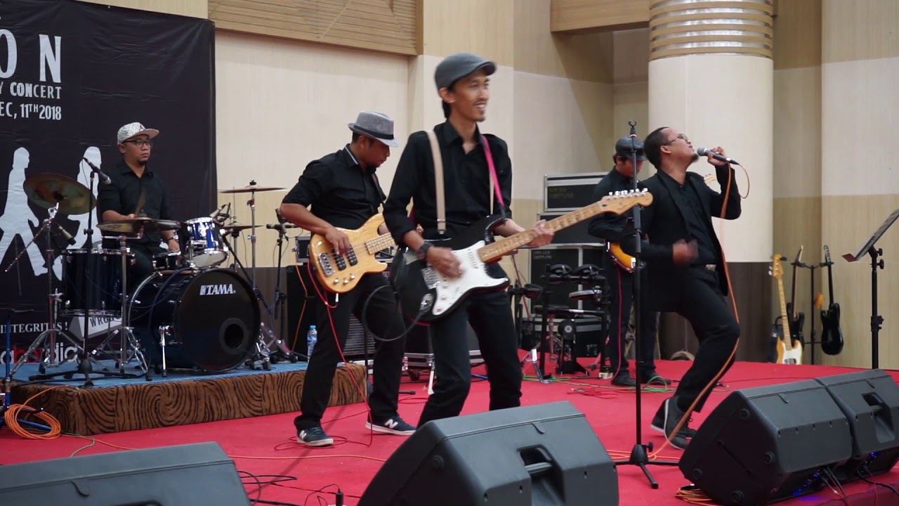 Jadikan Aku Pacarmu (JAP) - Sheila On 7 (Covered by Cinquetraze Band