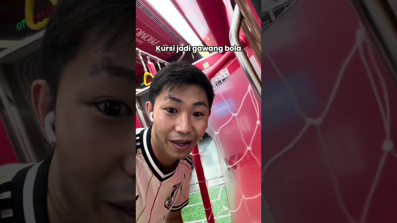 Baru tau ada kereta edisi #pialadunia di Indonesia