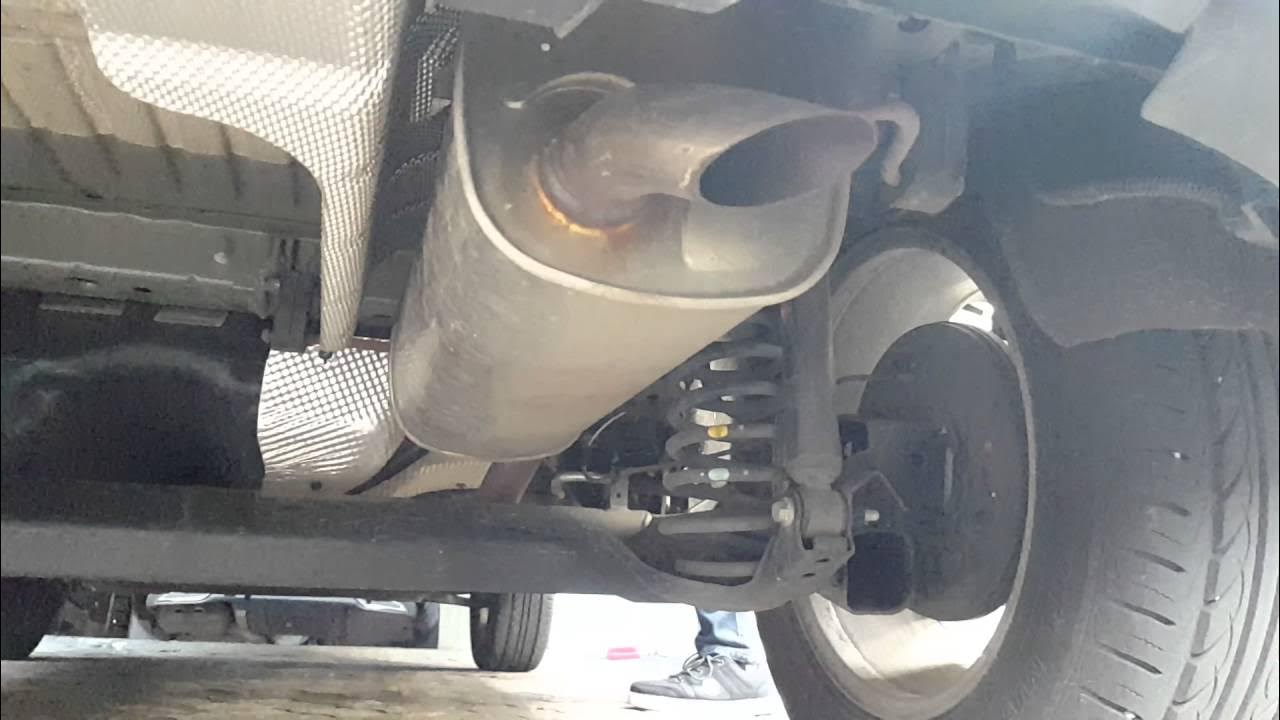 Stock exhaust sound of Ford EcoSport. YouTube