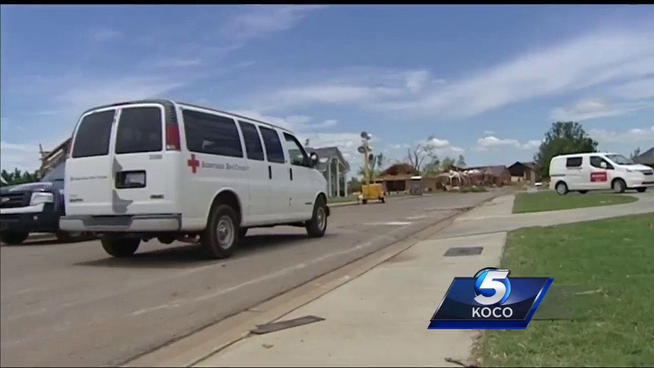 Elk City residents picking up the pieces after tornado destroys homes