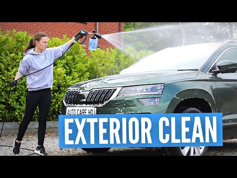 How To Clean A Dirty Car Exterior