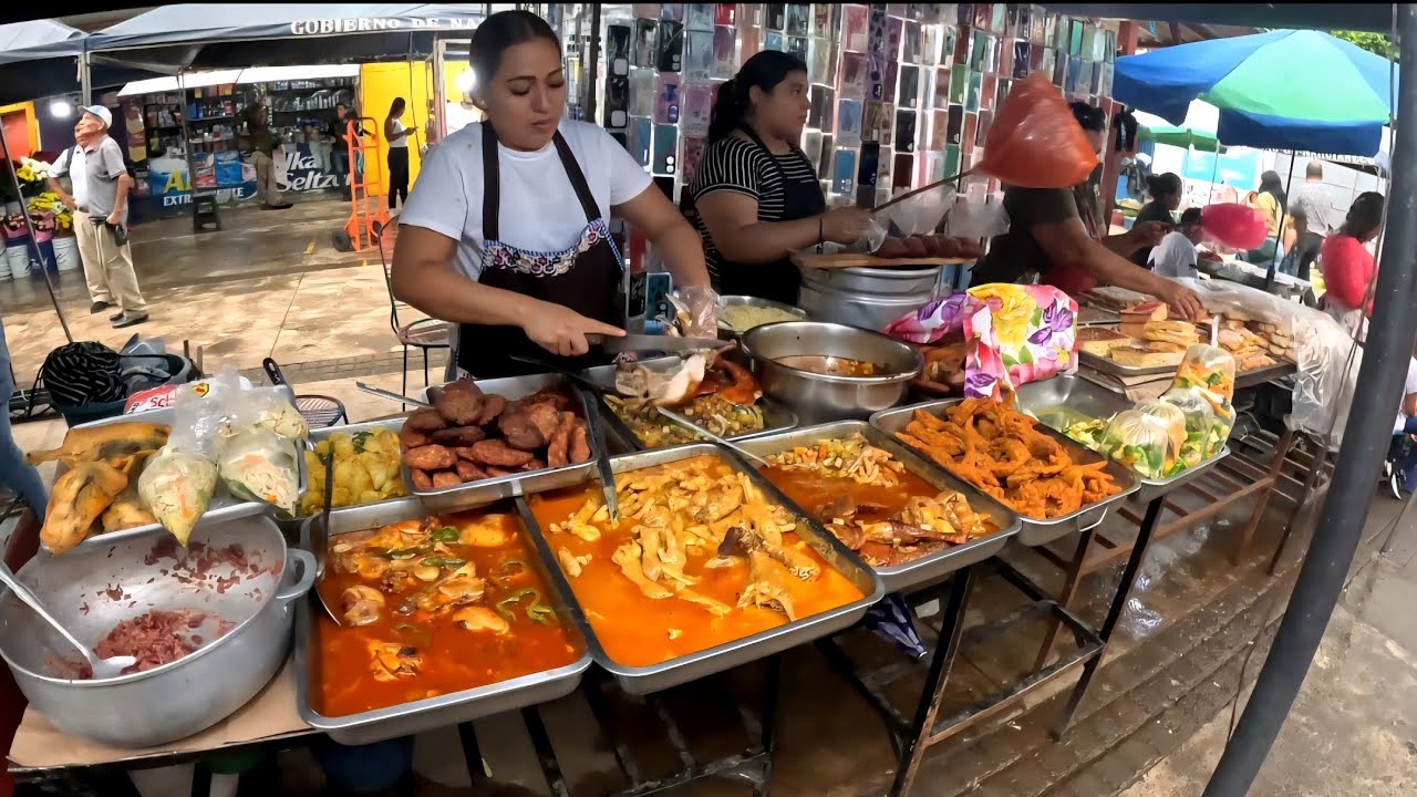Mercado Nocturno en Nahuizalco Sonsonate, todo esto compramos, Choteando503 