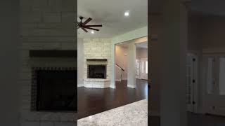 1801 N Candleshoe Drive, Fayetteville, AR 72701
