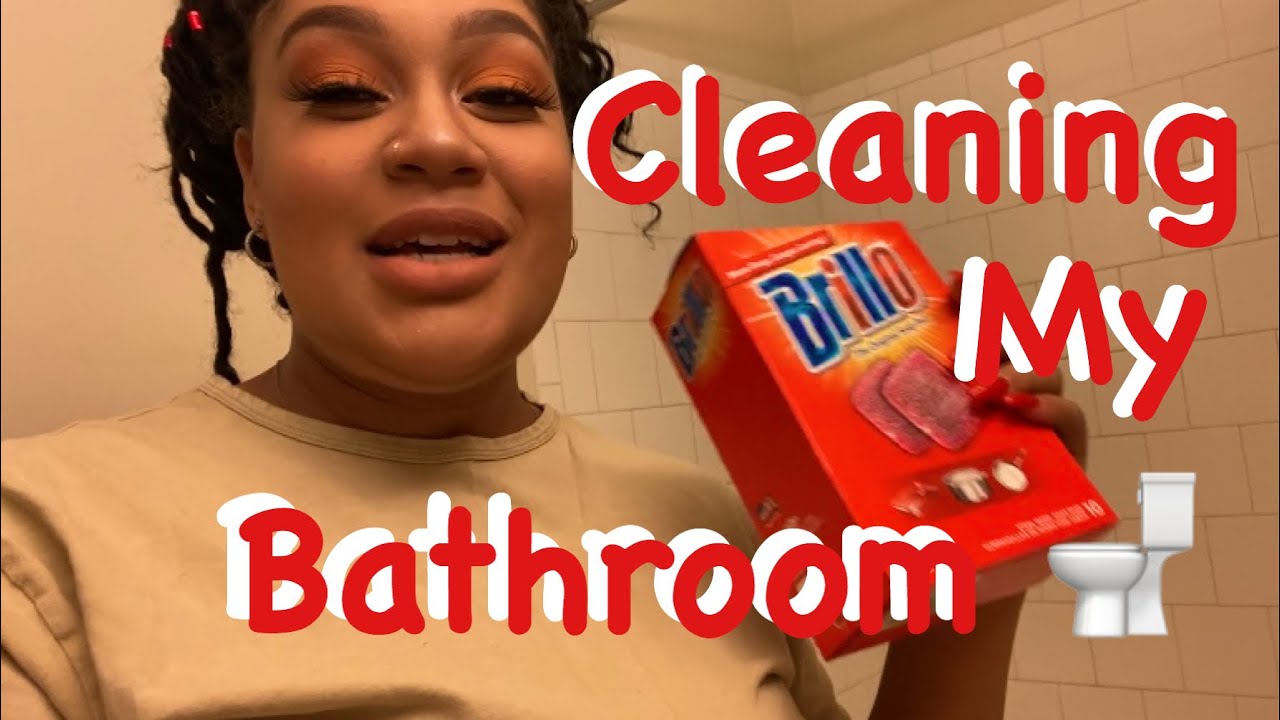 HOW I CLEAN MY BATHROOM 🚽 YouTube