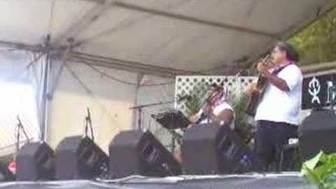 Donald Kaulia and LT Smooth at Kihoalu Festival