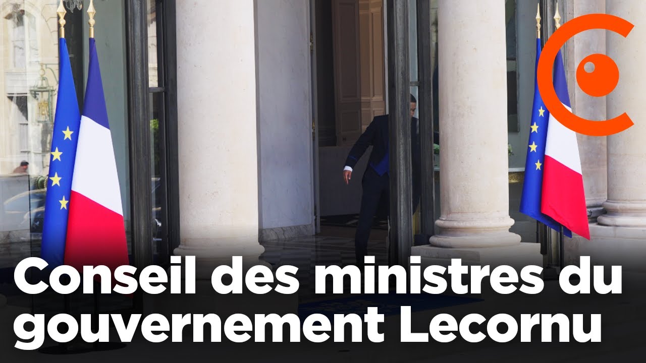 Sortie du conseil des ministres du Gouvernement Lecornu à l'Elysée