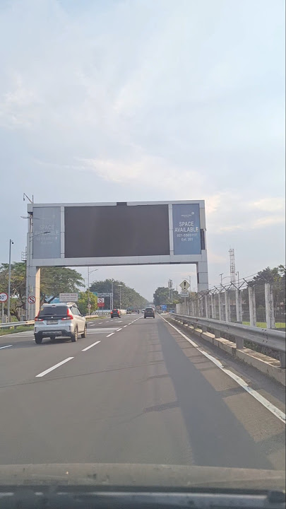 Perjalanan Sambil Nyetir ke Terminal 2 Soetta #shorts #bandarasoetta #aviation #airport #bandara