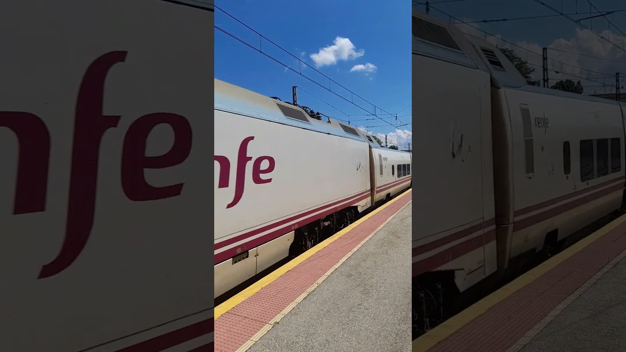 Tren Renfe: Alvia S-130 con destino Barcelona-Sants a su paso por Briviesca (Burgos)