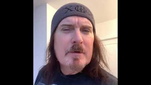 James LaBrie singing "Innocence Faded" on Cameo
