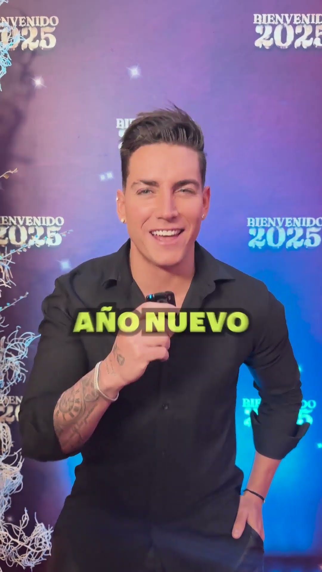 ¿Noche de karaoke o Noche de baile? Así responden los famosos ? #Bienvenido2025 ?