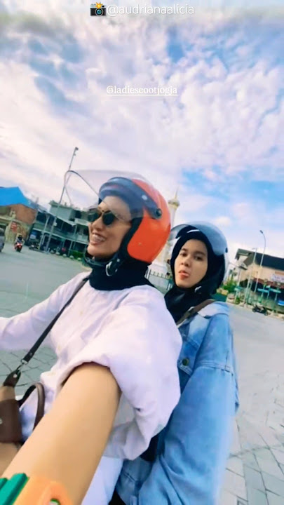 jogja istimewa naik vespa #jogja #vespa
