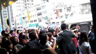 20100826-KAT-TUN in 鼎泰豐 (Taipei)-1