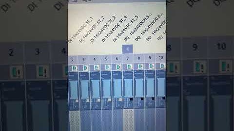 Displaying diagnostic status icons of 