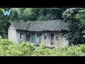 Leaving the city, the middle-aged man renovated his old house in the countryside