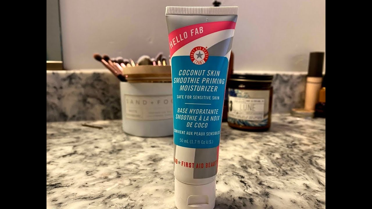 Review - First Aid Beauty Coconut Skin Smoothie Priming Moisturizer