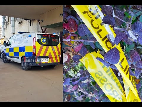 ექიმი   მამაკაცი სისხლის გუბეში ნახეს