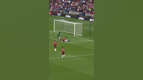 What a tackle Leny YORO #short #shorts #footballshorts #football #premierleague #footballdefense