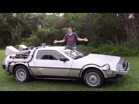 Машина времени DeLorean: обзор и тест-драйв