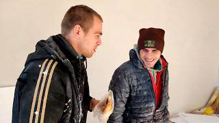 Вялотекущий ремонт и разборки на стройке Вялотекущий ремонт и разборки на стройке
