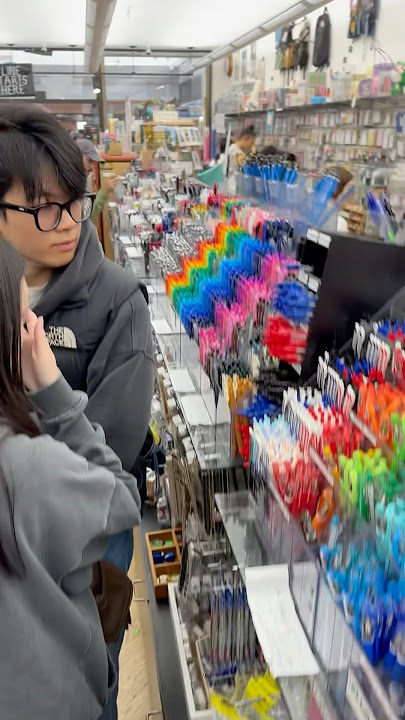 Pen Spinner in a Pen Store #penspinning
