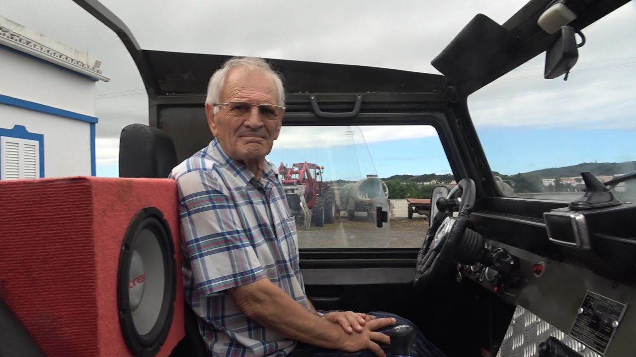 10 -08 -2025 :SRº  CELESTINO NO SEU CALHAMBEQUE & SUA HISTÓRIA DE VIDA