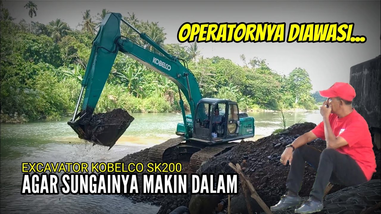 Kobelco SK200 Excavator Digging Batang Kuranji River - YouTube