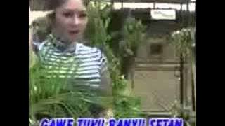 Ratna Antika. Goyang Oplosan   Dangdut House Remix Oplosan