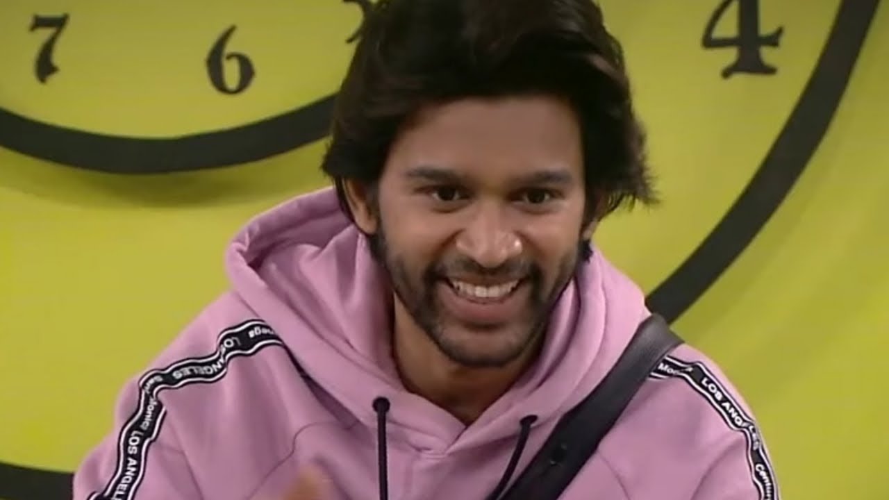 Shivagami lo vunna prema harika lo vunndhi //