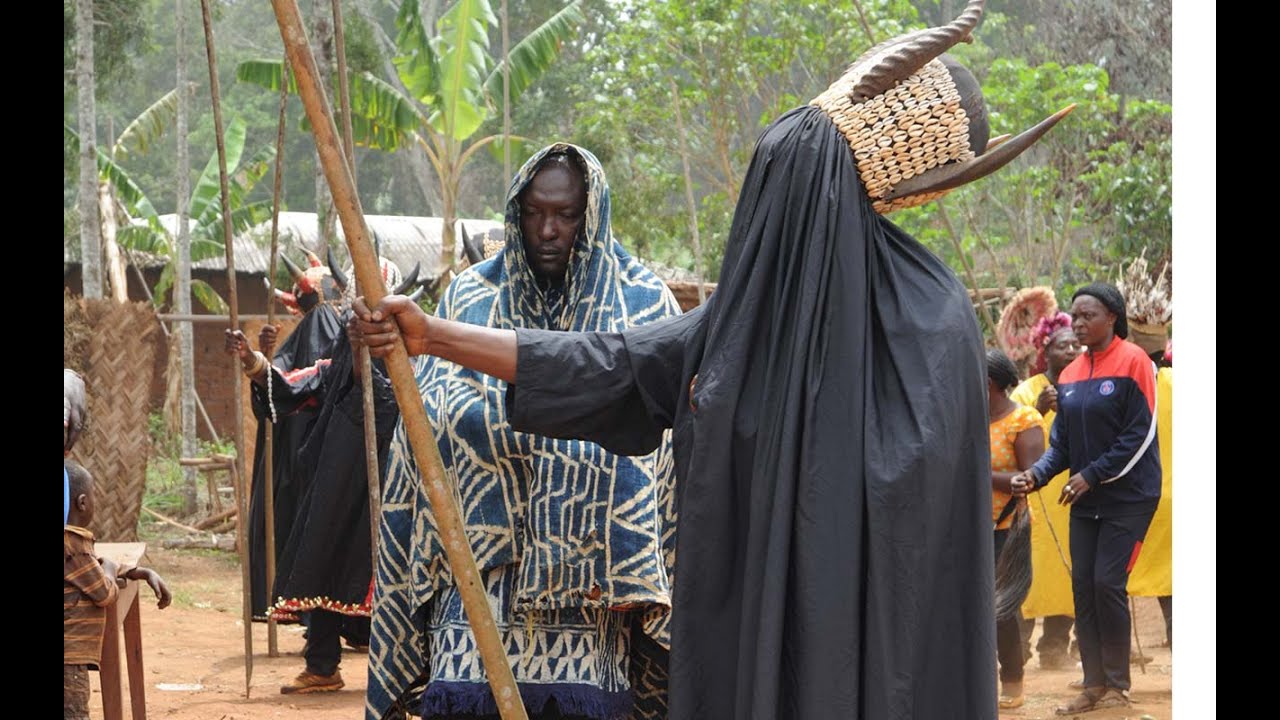 Danse traditionnelle Bamiléké Bamougoum