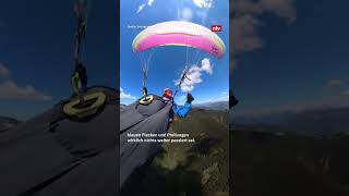 Flugzeug zerfetzt Gleitschirm - Paragliderin stürzt ab | #ntv
