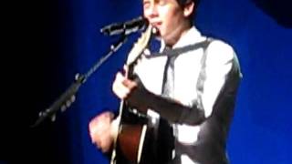 Nick Jonas and The Administration: Use Somebody- Beacon Theater January 8, 2010