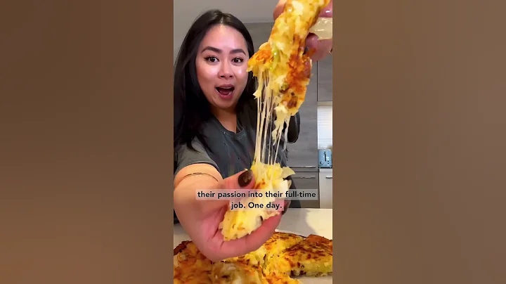 How do food bloggers ACTUALLY make money? #shorts - DayDayNews